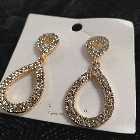 Drop earrings - Picture 3 of 12